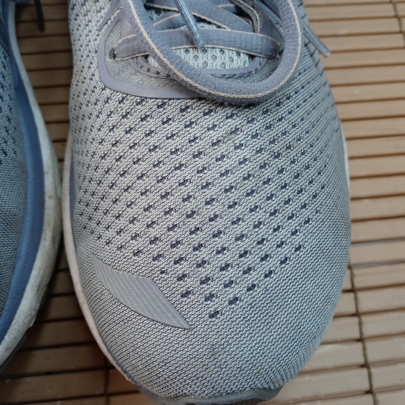 Brooks Adrenaline GTS 20 Gray Running Shoes Womens Size 11. 303pm - Picture 8 of 10